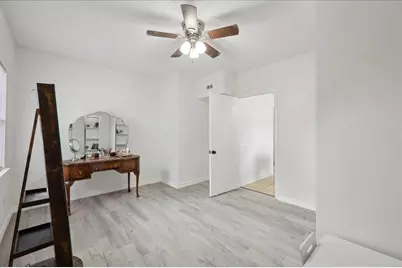 253 Hampton Lane, Beaumont, TX 77707 - Photo 17