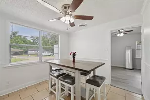 253 Hampton Ln, Beaumont, TX 77707 - Photo 7