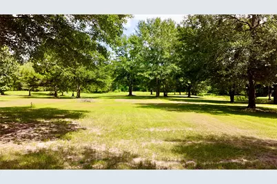 453 Southcreek Park, Livingston, TX 77352 - Photo 37