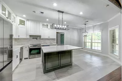 453 Southcreek Park, Livingston, TX 77352 - Photo 13