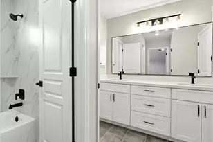 14310 Manorbier Ln, Sugar Land, TX 77498 - Photo 39