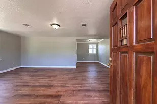 13868 Cedar Hill Dr, Montgomery, TX 77356 - Photo 3