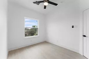 3135 Crane St A and B, Houston, TX 77026 - Photo 17