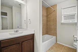 1439 Barras St, Alvin, TX 77511 - Photo 27