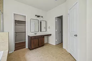 1439 Barras St, Alvin, TX 77511 - Photo 31