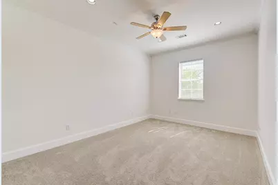 7134 Mapleridge Street #3B, Houston, TX 77081 - Photo 15