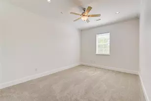 7134 Mapleridge St, Houston, TX 77081 - Photo 15