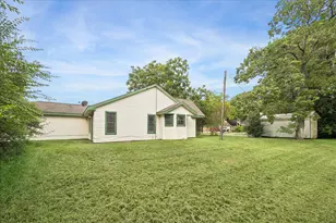 512 Texas St, Tomball, TX 77375 - Photo 19