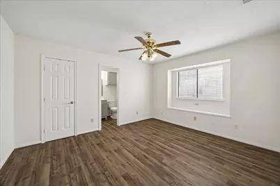 512 Texas Street, Tomball, TX 77375 - Photo 5