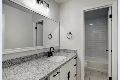 12609 Veterans Memorial Drive, Houston, TX 77014 - Photo 5