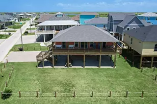 934 S Cove, Crystal Beach, TX 77650 - Photo 5