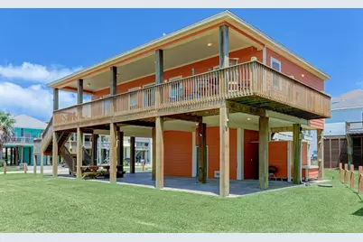 934 S Cove, Crystal Beach, TX 77650 - Photo 29