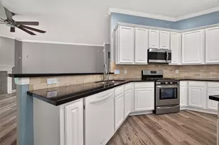 14531 Chestnut Falls Dr, Cypress, TX 77433 - Photo 9