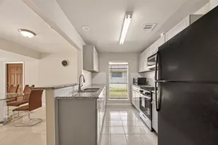 12006 New Brunswick Dr, Houston, TX 77089 - Photo 11