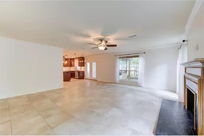 11 Thorn Berry Place, The Woodlands, TX 77381 - Photo 23