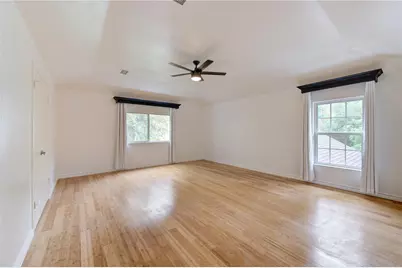 11 Thorn Berry Place, The Woodlands, TX 77381 - Photo 25