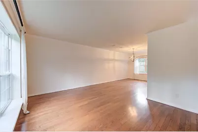 11 Thorn Berry Place, The Woodlands, TX 77381 - Photo 7