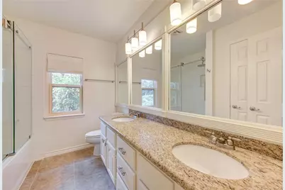 11 Thorn Berry Place, The Woodlands, TX 77381 - Photo 39
