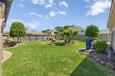 5219 Baywood Drive, Pasadena, TX 77505 - Photo 31