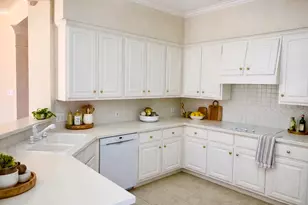 4402 Water Elm Way, Houston, TX 77059 - Photo 9