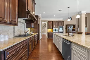 1817 Eagle Creek Dr, Friendswood, TX 77546 - Photo 23