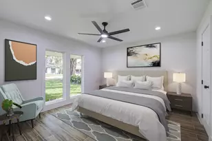 1939 Woodvine Dr, Houston, TX 77055 - Photo 11