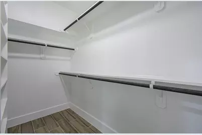 1939 Woodvine Drive, Houston, TX 77055 - Photo 23