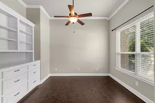 2034 Que Manor Dr, Houston, TX 77090 - Photo 5