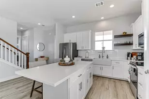 26814 Estuary Dr, Galveston, TX 77554 - Photo 11
