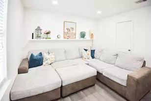 228 Taylor Cir, La Marque, TX 77568 - Photo 39