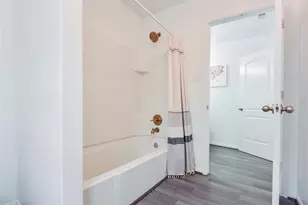 228 Taylor Cir, La Marque, TX 77568 - Photo 29