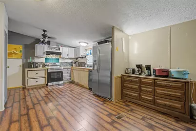 149 E Austin Avenue, Onalaska, TX 77360 - Photo 7