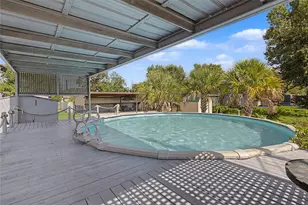 149 E Austin Ave, Onalaska, TX 77360 - Photo 37