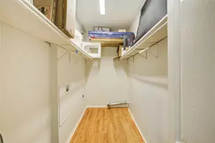 2100 Tanglewilde St, Houston, TX 77063 - Photo 15