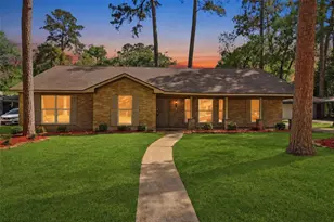 1914 Lazy Grove Dr, Houston, TX 77339 - Photo 1