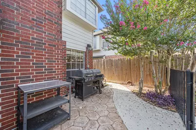 10214 Hedge Way Drive, Houston, TX 77065 - Photo 37
