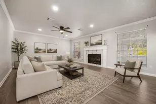 10214 Hedge Way Dr, Houston, TX 77065 - Photo 7