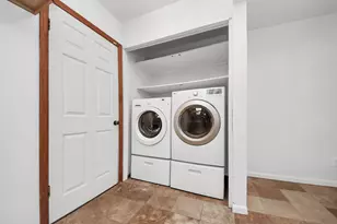 1110 E Brown Ln, Deer Park, TX 77536 - Photo 17