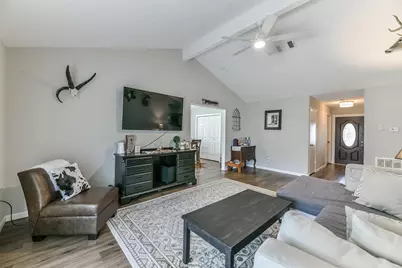 9902 Wren Street, La Porte, TX 77571 - Photo 3