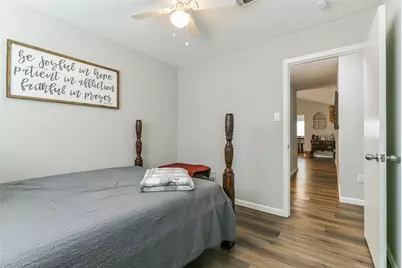 9902 Wren Street, La Porte, TX 77571 - Photo 19