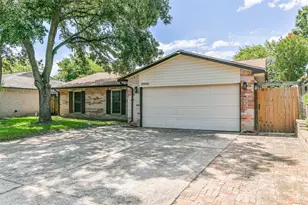 9902 Wren St, La Porte, TX 77571 - Photo 29