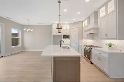 16031 Hayes Park Drive, Houston, TX 77079 - Photo 25
