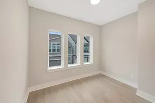 16031 Hayes Pk Dr, Houston, TX 77079 - Photo 29