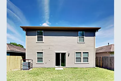 12402 Grossmount Drive, Houston, TX 77066 - Photo 15
