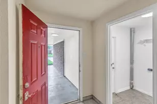 13622 Cherrydown St, Sugar Land, TX 77498 - Photo 7