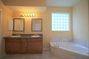 19927 Black Canyon Dr, Katy, TX 77450 - Photo 15