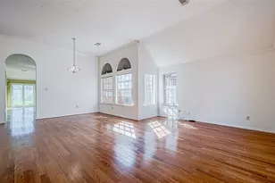 7030 River Garden Dr, Houston, TX 77095 - Photo 5