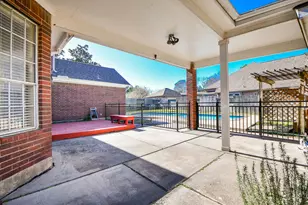 1502 Emerald Springs Ct, Houston, TX 77094 - Photo 41