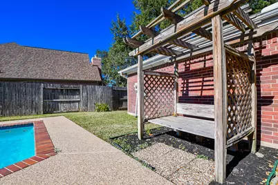 1502 Emerald Springs Court, Houston, TX 77094 - Photo 45