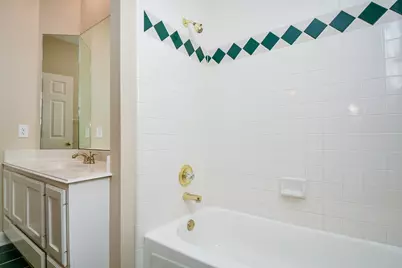 1502 Emerald Springs Court, Houston, TX 77094 - Photo 37